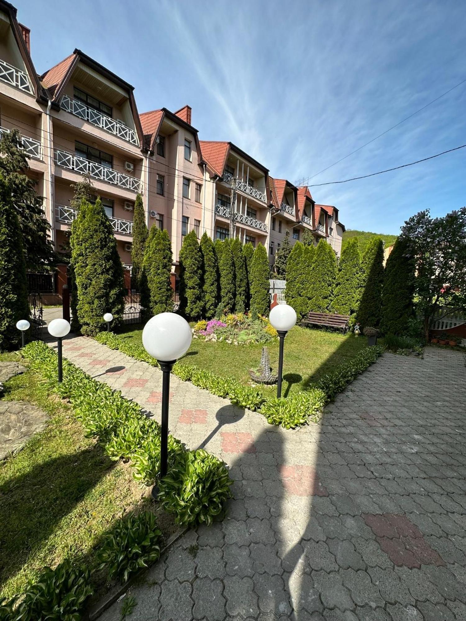 Hotel Сонячна Перлина Polyana  Habitación foto