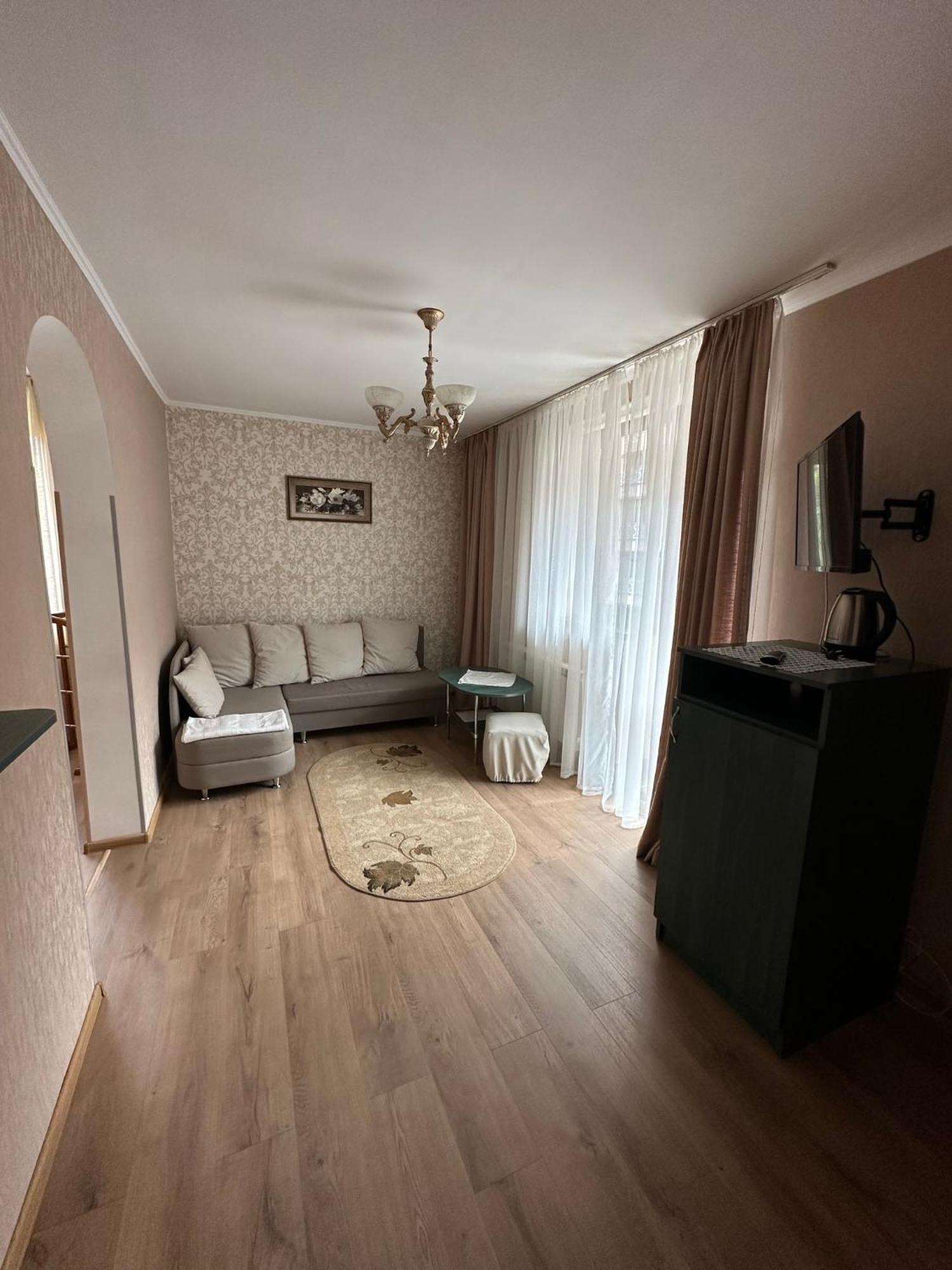 Hotel Сонячна Перлина Polyana  Exterior foto