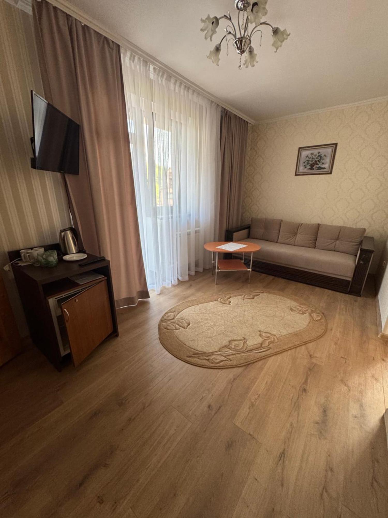 Hotel Сонячна Перлина Polyana  Exterior foto